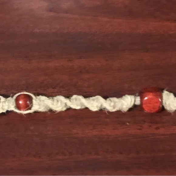 HANDMADE 100% HEMP/WOOD DAISY CHOKER - Picture 12 of 15